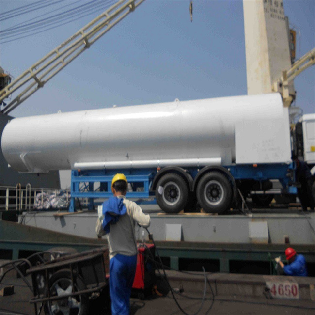 نصف مقطورة الأكسجين السائل المبرد LOX LIN Lorry Road Tankers